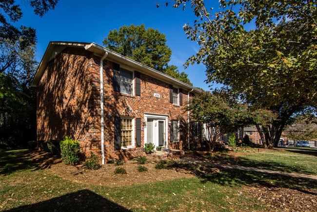 4319 Walker Rd in Charlotte, NC - Building Photo - Building Photo