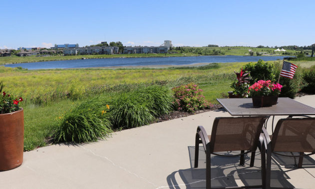 Elk Ridge Village 55+ Independent Living in Elkhorn, NE - Foto de edificio - Building Photo