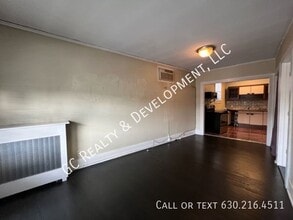 532-534 Crescent Blvd in Glen Ellyn, IL - Building Photo - Building Photo