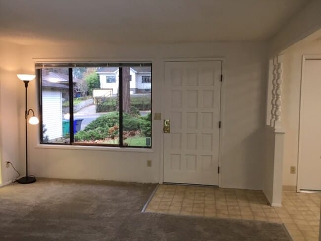 5129 SE Cesar Estrada Chavez Blvd in Portland, OR - Building Photo - Building Photo