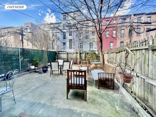 57 Halsey St in Brooklyn, NY - Building Photo - Building Photo