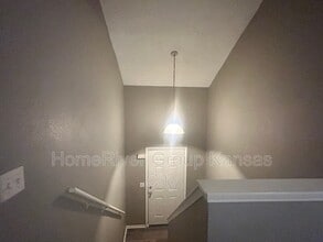 5631 N Northwood Terrace in Kansas City, MO - Building Photo - Building Photo