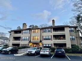 2803 Ridgefield Ct in Helmetta, NJ - Building Photo