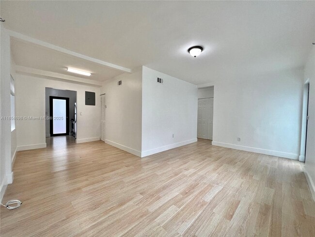 877 80th St in Miami Beach, FL - Building Photo - Building Photo