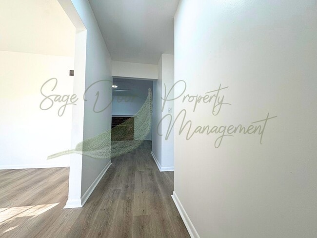 2010 N 73rd Terrace in Kansas City, KS - Foto de edificio - Building Photo