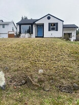 558 Windsor Pl NE in Renton, WA - Building Photo