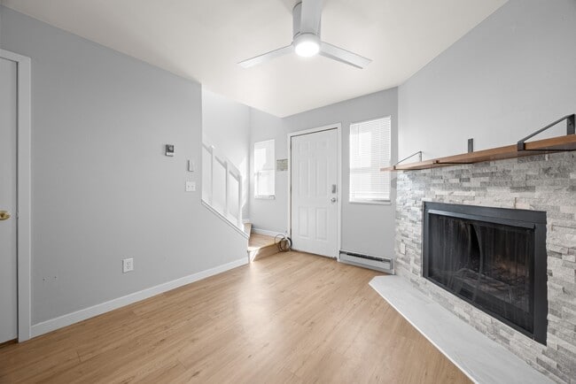 2238 Canyon Blvd #2 in Boulder, CO - Building Photo - Building Photo