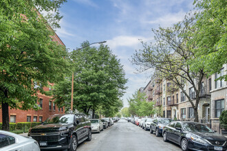 16 Maujer St in Brooklyn, NY - Building Photo - Building Photo