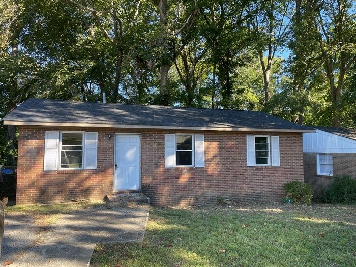 29 Lynwood Dr in Spartanburg, SC - Building Photo