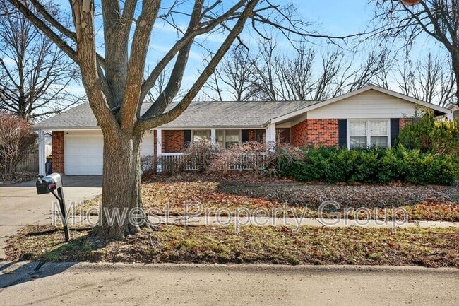 property at 3644 Vago Ln