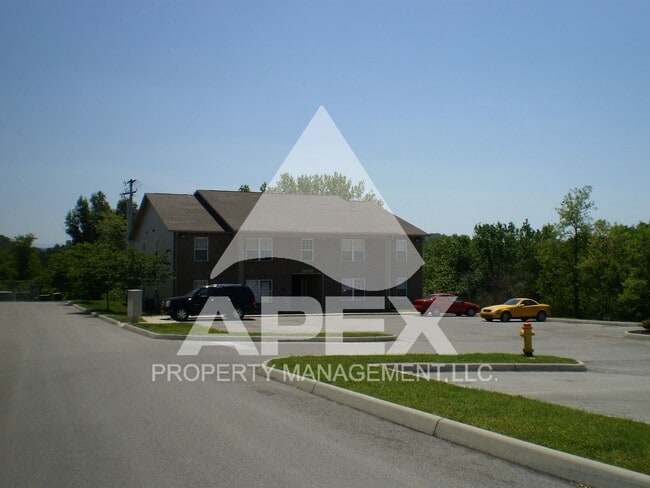 1311 Avalon Dr in Louisville, TN - Building Photo - Building Photo