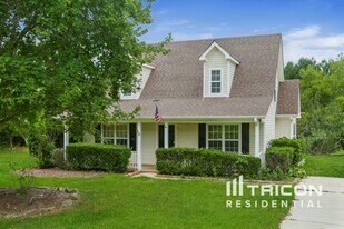 10 Quarry Ct in Covington, GA - Building Photo