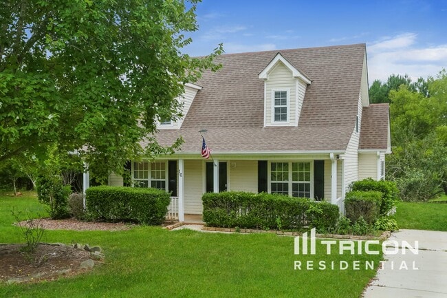 property at 10 Quarry Ct