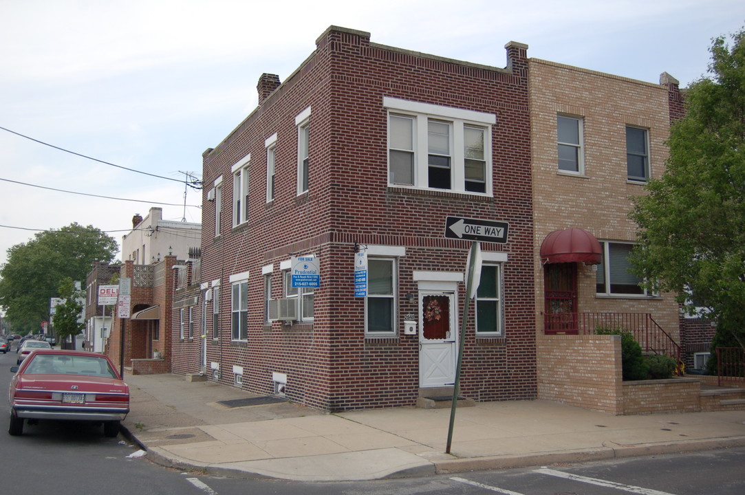 2848 S Camac St in Philadelphia, PA - Building Photo