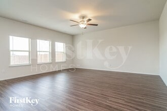 434 Stuart Ln in Fate, TX - Foto de edificio - Building Photo