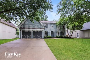 2012 S Downing St in Olathe, KS - Building Photo