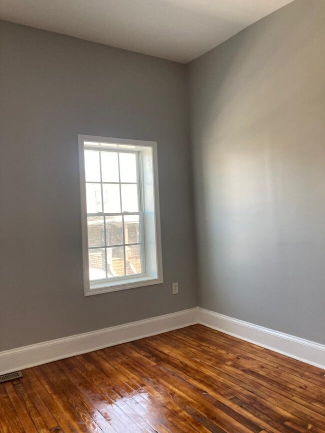 2311 Lauretta Ave in Baltimore, MD - Building Photo - Building Photo