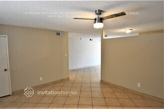 18401 N 17th Ave in Phoenix, AZ - Building Photo - Building Photo