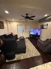 6110 Ridge Ave, Unit 2 in Philadelphia, PA - Building Photo - Building Photo