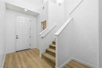 10585 Cave Ridge St in Las Vegas, NV - Building Photo - Building Photo