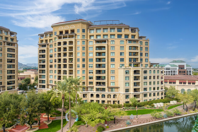 Scottsdale Waterfront Residences in Scottsdale, AZ - Building Photo - Building Photo