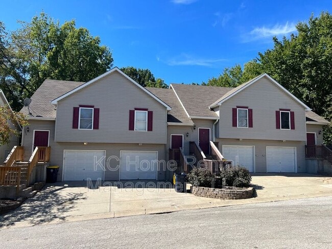 property at 5652 N Anita Ave