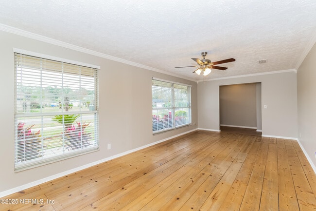 8331 Worm Wood Rd in Jacksonville, FL - Building Photo - Building Photo