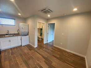 3078 Deacon St in Simi Valley, CA - Building Photo - Building Photo