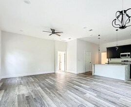 1186 W 25th St in Jacksonville, FL - Building Photo - Building Photo