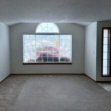 109 Wilshire Way in Kelso, WA - Building Photo - Building Photo