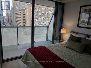 57 St Joseph St in Toronto, ON - Building Photo - Building Photo