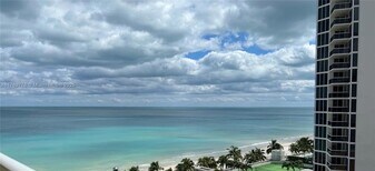 19201 Collins Ave, Unit 805 in Sunny Isles Beach, FL - Building Photo