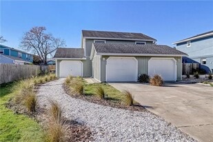 833 Mary St in Fernandina Beach, FL - Building Photo