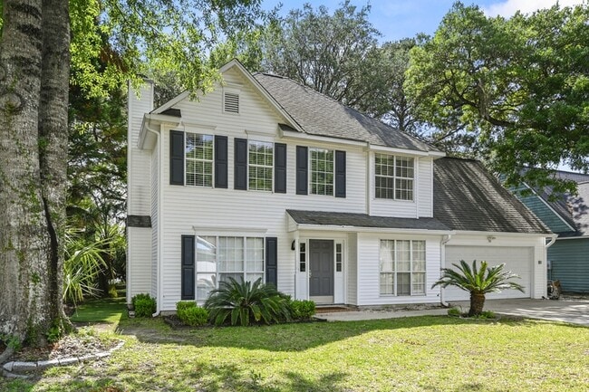 1382 Center Lake Dr in Mount Pleasant, SC - Foto de edificio - Building Photo