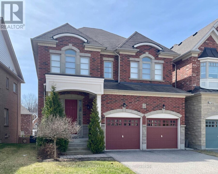 7 Plantain Ln in Richmond Hill, ON - Building Photo