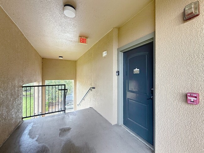 906 Charo Pkwy in Davenport, FL - Building Photo - Building Photo