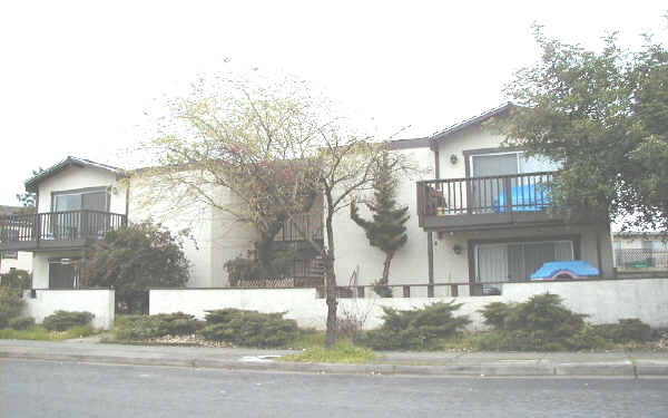 775 Benicia Dr in Santa Rosa, CA - Building Photo - Building Photo