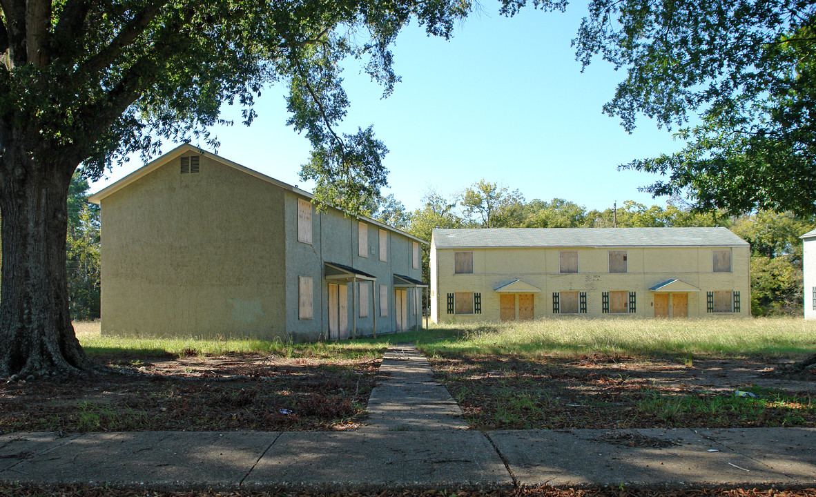 3800 W Delano St in Montgomery, AL - Building Photo