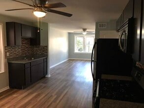 2749 S Trumbull Ave in Chicago, IL - Building Photo - Building Photo