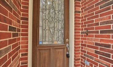 1515 Olive Park in Houston, TX - Building Photo - Building Photo