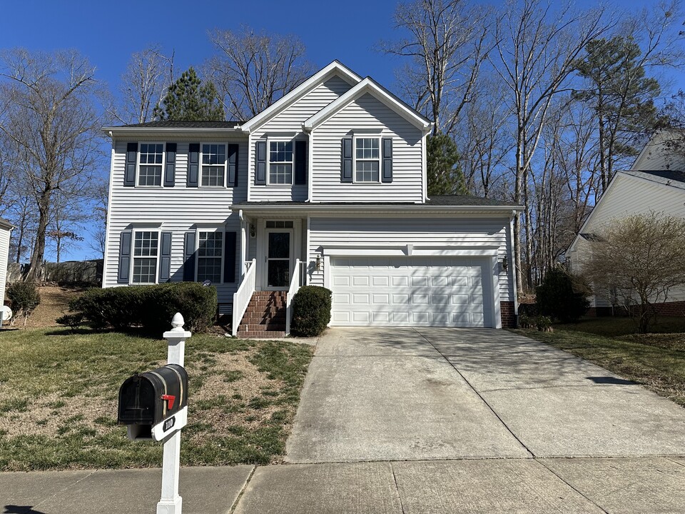 110 Glenmore Rd in Chapel Hill, NC - Building Photo