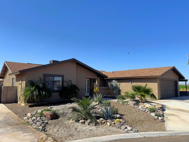property at 3409 E Moreno Ln