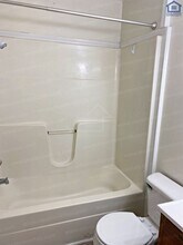 246 Dogwood Pointe Dr in McMinnville, TN - Building Photo - Building Photo