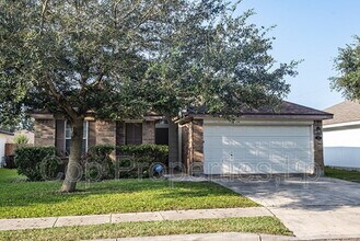 8422 Whitebrush in Converse, TX - Building Photo - Building Photo