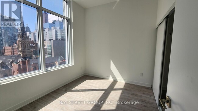 252-1252 Church St in Toronto, ON - Building Photo - Building Photo