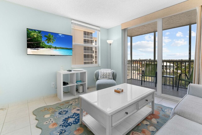 5700 Bonita Beach Rd SW in Bonita Springs, FL - Foto de edificio - Building Photo