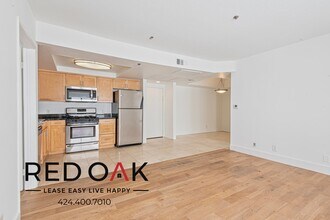 939 Palm Ave in West Hollywood, CA - Building Photo - Building Photo