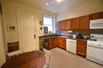 2126 N Sheffield Ave in Chicago, IL - Building Photo - Building Photo