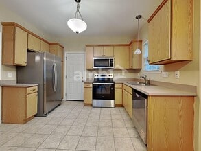 236 Ber Creek Dr in Fuquay Varina, NC - Building Photo - Building Photo
