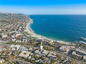 274 Cliff Dr, Unit 4 in Laguna Beach, CA - Building Photo